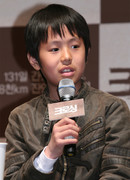 Син Мён Чхоль (Shin Myeong Cheol: 신명철)