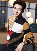 Ли Чон Сок V LIVE