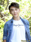 Сэнь Цзюнь (Bernard He: Sen Jun)