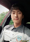 На Тханабун Ванлопсиринан (Na Thanaboon Wanlopsirinun: นะ ธนบูลย์ วัลลภศิรินันท์)