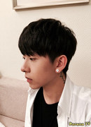 Ян Цзин Чэн (Yang Jing Cheng (1996): 杨景诚)