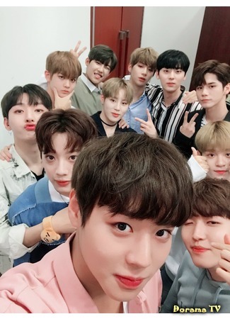 Группа WANNA ONE 13.08.17