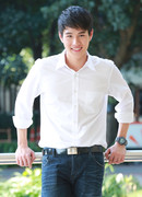 Той Патомпон Рыончайди (Toy Pathompong Reonchaidee: ทอย ปฐมพงศ์ เรือนใจดี)