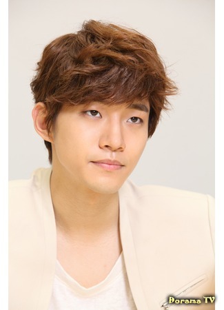 Актер Ли Чун Хо 12.01.18