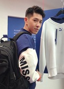 У Юэ Цин (Andy Wu: Wu Yue Qing)