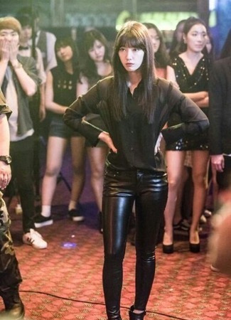 Стильная главная героиня 06.09.18