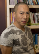 Брюс Кхан (Bruce Khan: 브루스 칸)