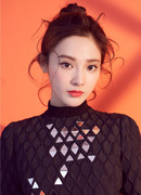 Пэн Сяо Жань (Peng Xiao Ran: 彭晓冉)