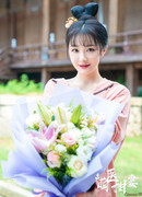 Хун Шань Шань (Hong Shan Shan: 洪杉杉)