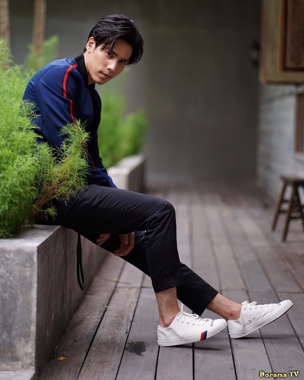 Актер Джет Джетпипат Тилапонпат (Jes Jespipat Tilapornputt: เจษ เจษฎ์