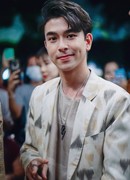 Томми Ситтичок Пыэкпунпон (Tommy Sittichok Pueakpoolpol: ทอมมี่ สิทธิโชค เผือกพูลผล)