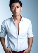 Тань Чинь Цзян (Desmond Tan: Tan Chin Jiang)