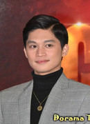 Адриан Линдаяг (Adrian Lindayag)