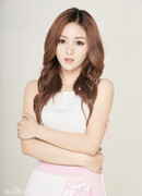 Ли Му Юнь (Li Mu Yun: 李牧芸)