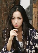 Хэ Чжи Чжоу (He Zhi Zhou: 何之舟)