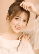 Сунь Я Ли (Sun Ya Li: 孙雅丽)