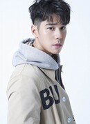 Алекс Чоу (Alex Chou: 周予天)