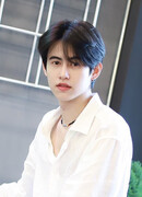 Судъят Пасит Пемпунсават (Soodyach Patsit Permpoonsavat: สุดยอด พัฐสิฏ เพิ่มพูลสวัสดิ์)