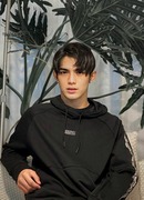 Элвин де Чавез (Elvin De Chavez)