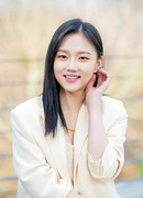 Чон Да Ын (Jung Da Eun (1994): 정다은)