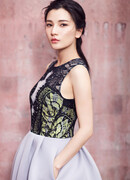 Ван И Тун (Carrie Wang: Wang Yi Tong)