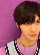 Ло Цзе (Roger Jie: Jie Luo)