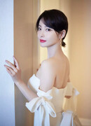 Чжан Цзя Ни (Jenny Zhang: Zhang Jia Ni)