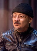 Инь Чжу Шэн (Yin Zhu Sheng: 尹铸胜)