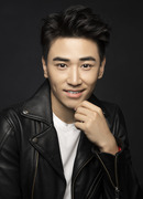 Чжан Чао Жэнь (Zhang Chao Ren: 张超人)