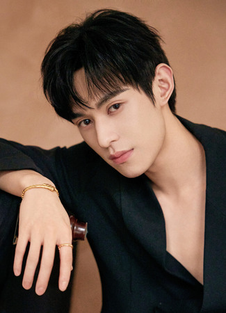 Актер Цзо Е 15.07.25