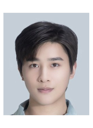 Актер Цуй Сюй Ян 27.08.25