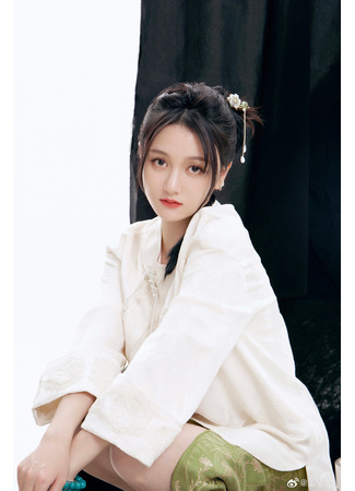 Актер Дун Сы И 18.10.25