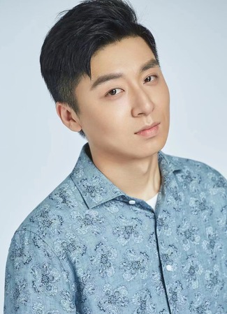 Актер Го Цзы Синь 25.10.25