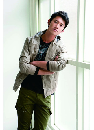 Актер У Кан Жэнь 26.10.25