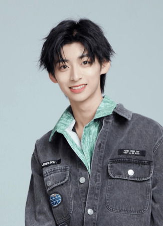 Актер Цянь Чжэн Юй 01.11.25