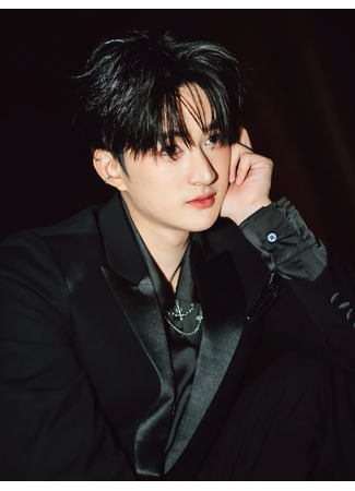 Актер Скай Суттинан Тиэнсуван 02.11.25