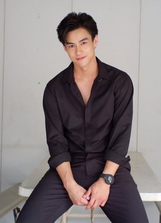 Актер От Пасакон Сарараттана 08.11.25