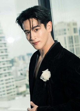 Актер Отто Пхачара Танакунвуттипохн 11.11.25