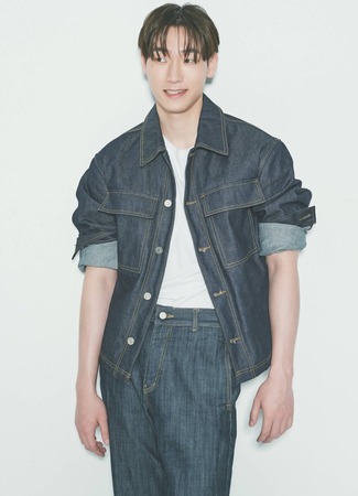 Актер Пак Кён Со 11.11.25