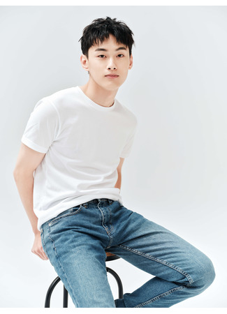 Актер Ли Цзи Жуй 19.11.25