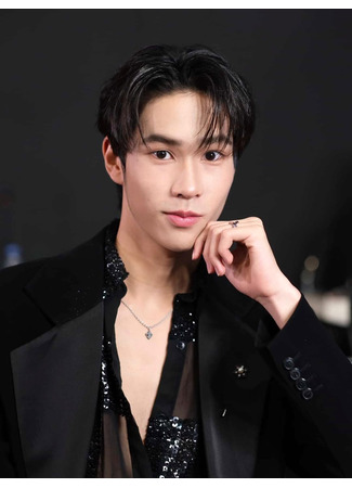 Актер Тайтан Чают Косурат 26.11.25