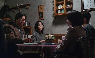 Корейский ремейк шведского сериала об одиночестве в семье