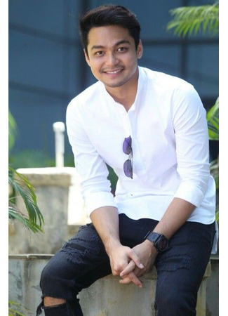 Актер Сяфик Кайл 02.12.25