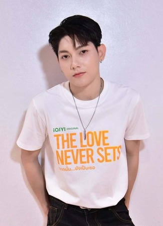 Актер Домон Китмонкхон 10.12.25