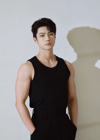 Актер Шао Вэй 11.12.25