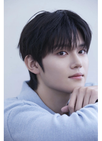 Актер Ян Джун Бом 13.12.25