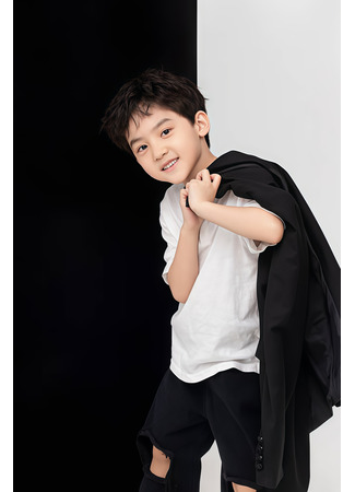 Актер Ли Тин Сюй 21.12.25