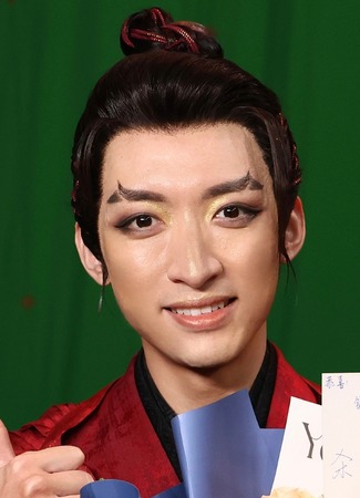 Актер Тань Кунь Лунь 06.01.26